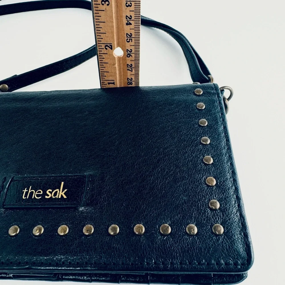 The Sak Leather‎ Crossbody Wallet Studded Phone Bag Wristlet Organizer